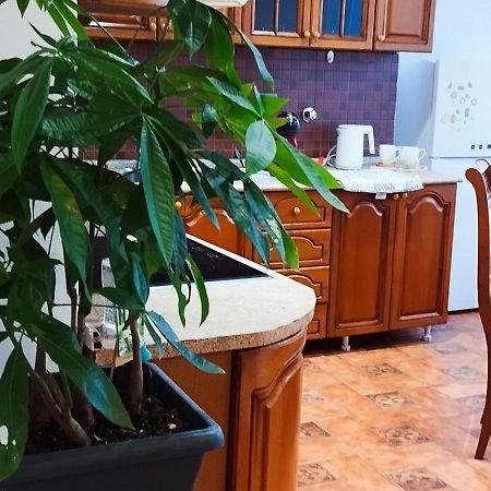 Bea City Center Apartment Тирана Екстер'єр фото