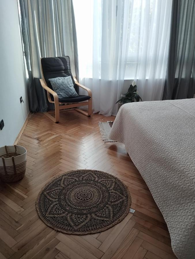 Bea City Center Apartment Тирана Екстер'єр фото
