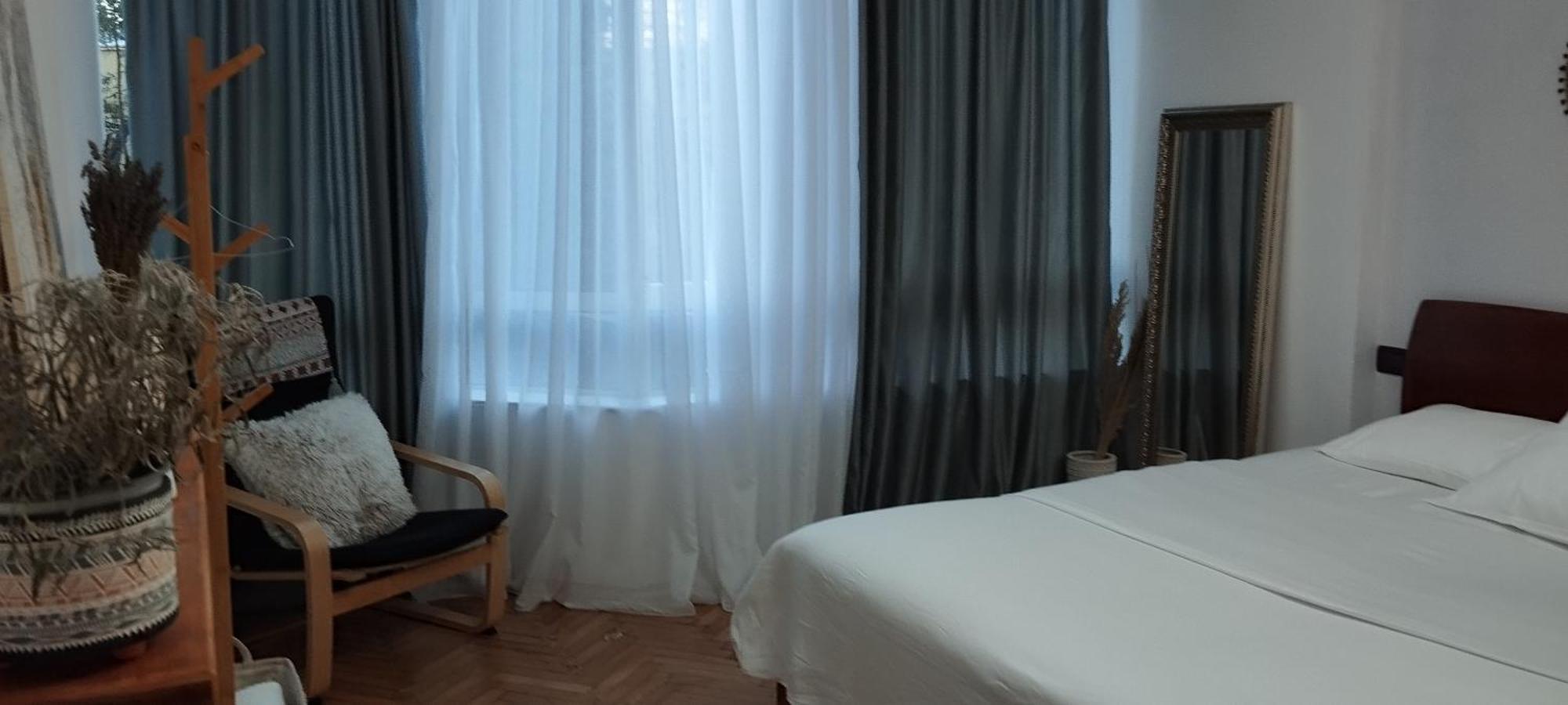 Bea City Center Apartment Тирана Екстер'єр фото